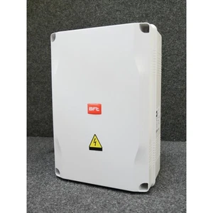 Armoire centrale de commande pour 2 moteurs 24V industriels avec transfo alim 2 - Foto 1 di 1