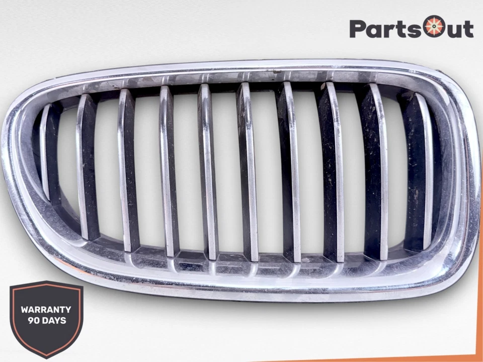 BMW F10 528i 530i 535i 550i 2011-2013 exterior central parrilla lateral derecha fabricante de equipos originales Foto 1 de 4