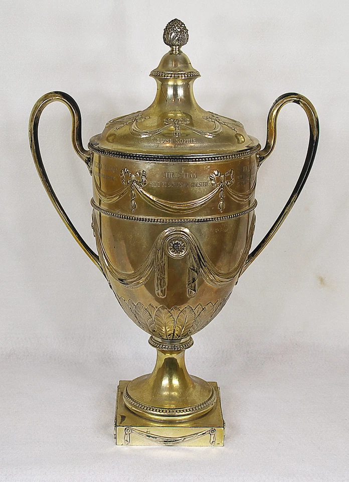 Antigua urna alemana de plata esterlina de la familia real Schleswig Holstein J.H. Werner Foto 1 de 4