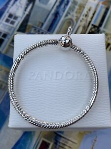 New Authentic PANDORA Moments Sterling Silver Large O Pendant