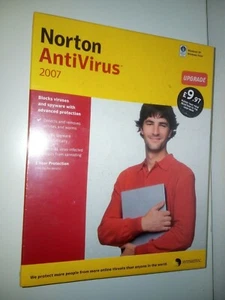 NORTON PERSONAL FIREWALL 2007 - VINTAGE SOFTWARE - NEW IN BOX - EX DISPLAY - - Picture 1 of 2