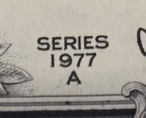 LOT OF 2 $1 VINTAGE Sequential Bills 1977A Uncirculated  - Picture 1 of 5