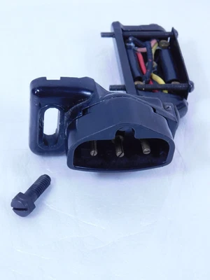 Vintage SINGER Sewing Machine Female Bakelite Plug & Mounting Bracket - Image 1 of 4