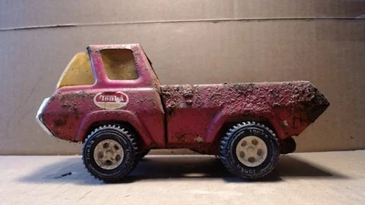 Camioneta pick-up vintage TONKA de acero prensado rosa de los años 70 8,5 pulgadas hecha en EE. UU. Foto 1 de 4