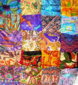 ON Vintage 50 Pcs Recycled Silk Sari Remnants 10"X10" Fabric Scraps Muticolor - Picture 1 of 4