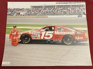 ARCHIVO DE FOTOS GEOFF BODINE 8x10 sin firmar archivo de fotos piloto de carreras nascar con licencia - Imagen 1 de 1