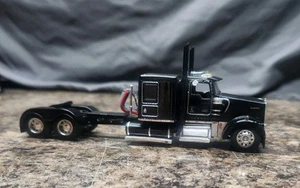 1/64 DCP 300" WHEEL BASE FLAT TOP BLACK KENWORTH W900 - Picture 1 of 7