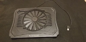 Ventilador LED azul individual panel de malla de acero V20 masivo Thermaltake 200 mm ajustable usado en excelente estado - Imagen 1 de 5