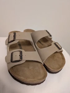 Cushionaire Women's Size 9W Lane Beige Cork Foot Sandals - Picture 1 of 11