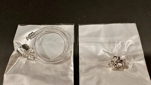 BRAND NEW! Charm Bracelet with 7.5" Snake Chain and Butterfly Charm - Picture 1 of 3