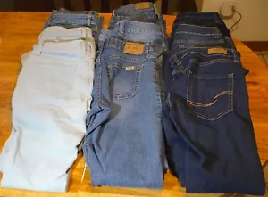 Eleven(11) Pair Women’s Jeans-sizes 6-10 Petite - Picture 1 of 6