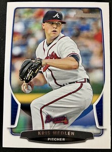 2013 Bowman #82 Kris Medlen Atlanta Braves Baseball Card