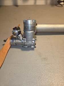 K&B .40 RC ABC Airplane Engine with Perry Carb & Tuned Muffler Never Flown - Picture 1 of 7