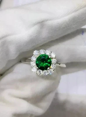 2CT Lab-Created Emerald & Diamond Women's Wedding Ring 14K White Gold Plated - Image 1 of 4