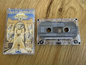 IRON MAIDEN - POWERSLAVE (1984) RARE ORIGINAL CASSETTE TAPE W/ LYRICS (VGC/NM) - Picture 1 of 12