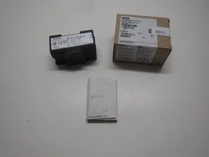 SIEMENS 3RB2906-2BG1 CURRENT TRANSFORMER - Picture 1 of 3