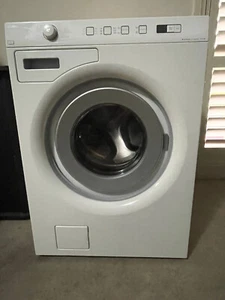 ASKO W6564 1600RPM AS NEW Washing Machine 7kg front loading 10 progs RRP $1699 - Picture 1 of 7