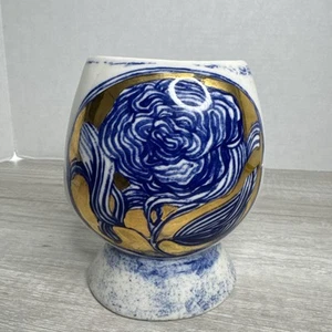 Jarrón Ryan Hoffmann Anthropologie azul blanco oro Hardin Does plantas MMXIV - Imagen 1 de 9