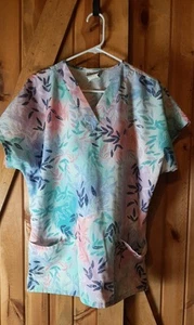 scrub tops women medium - Picture 1 of 6