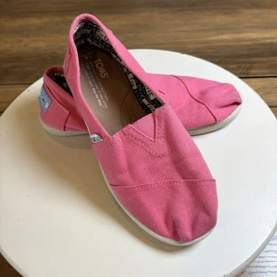 Toms Classics Pink Canvas Youth Girls Slip On Casual Flat Shoes Size Y4 - Image 1 of 4