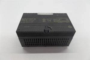 GE Fanuc IC200ALG260CAF VersaMax Analog Output Module - Picture 1 of 7