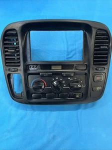 100 105 SERIES TOYOTA LANDCRUISER AC HEATER CONTROLS Vent Clock Knobs Fan Switch - Picture 1 of 2