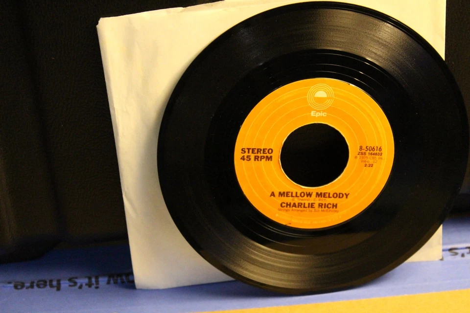 CHARLIE RICH 45 RPM RECORD..JOHN FB 4 - Image 1 of 1