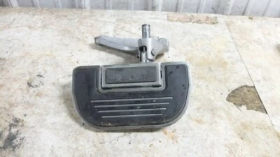 04 Polaris Victory Vegas 92 reposapiés delantero derecho reposapiés tabla de piso tabla de piso Foto 1 de 4