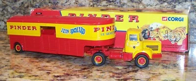 Corgi Pinder Jean Richard Berliet Chevaux Horse Trailer Diecast Model TLR 70301 - Image 1 of 4