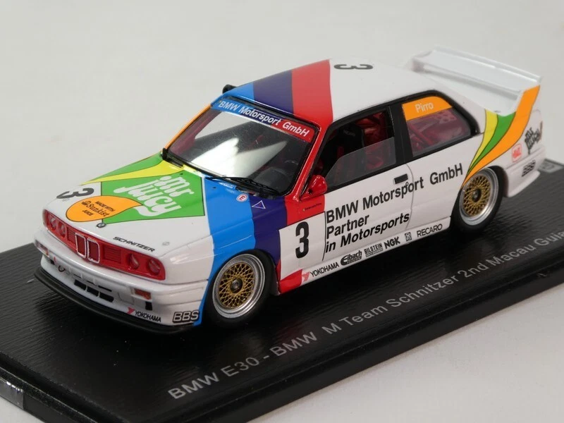 SPARK 1/43 - BMW M3 E30 - MACAU GUIA RACE 1990 SA226
