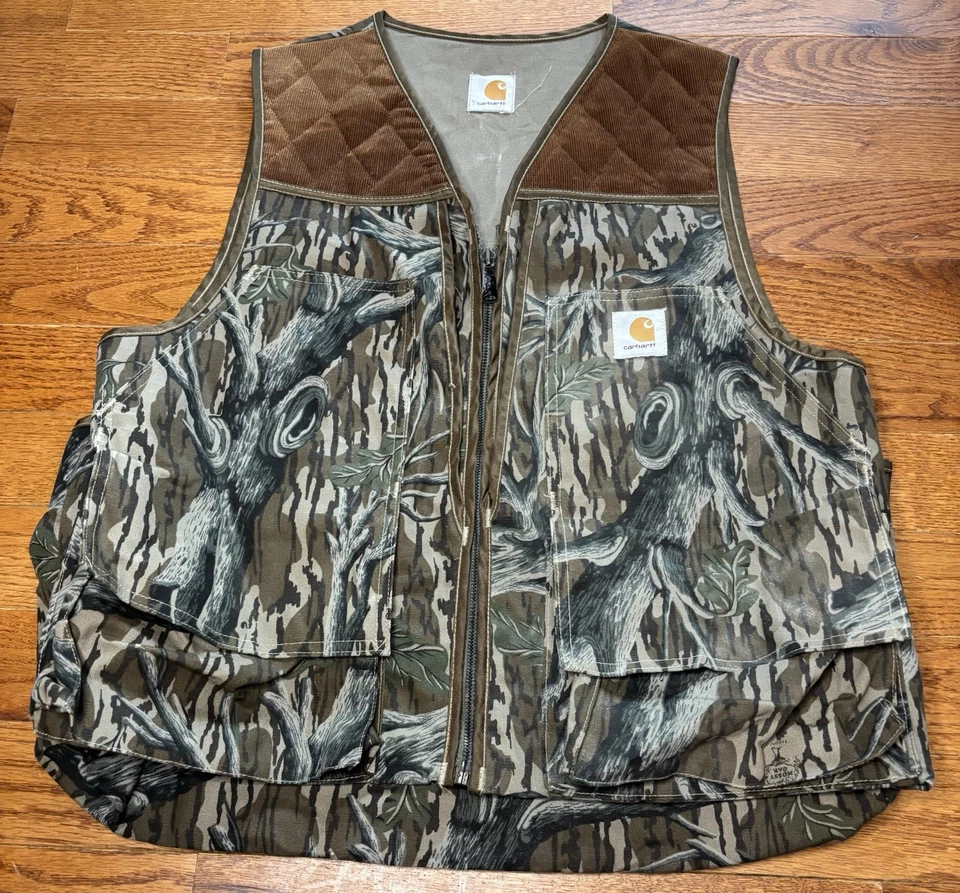 Vintage 1980s Carhartt Mossy Oak Camo Hunting Vest MADE IN USA Canvas Vest L/XL - Image 1 of 4