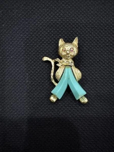 Vintage Cat In Pants Costume Pin  - Picture 1 of 3