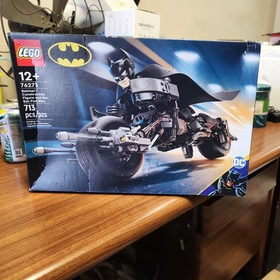 LEGO 76273 DC Batman y el Bat-Pod Juego de figuras de bicicleta Foto 1 de 4