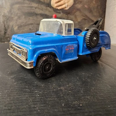 Vintage 1960s Buddy L Pressed Steel Towing Johns Super Service Wrecker Tow Truck - Image 1 of 4