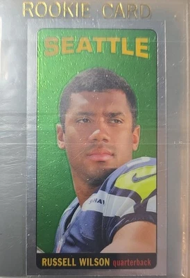 Topps Chrome 2012 - diseño 1965 Russell Wilson #12 (RC) Foto 1 de 4