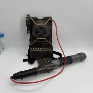 2016 GHOSTBUSTERS PROTON PACK PROJECTOR MATTEL LIGHTS UP - Picture 1 of 12