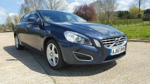 2010/11 Volvo S60 2.4 D5 1 Owner New MOT Full Service History HPI Clear - Picture 1 of 9