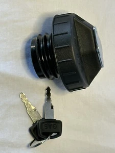 MotoRad MGC900 Fuel Tank Cap with keys - Picture 1 of 4