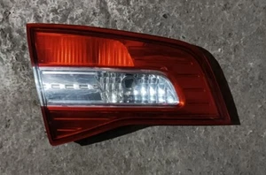 FANALE POSTERIORE INTERNO SINISTRO RENAULT KOLEOS 2008 - Foto 1 di 4