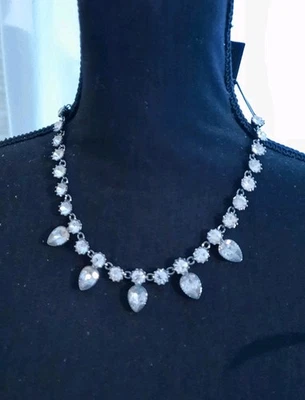 NUEVO CON ETIQUETAS $38 Collar Simply Vera Vera Wang Piedra Transparente Foto 1 de 3