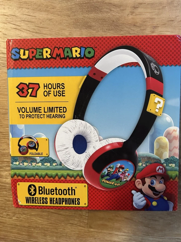 eKids Super Mario Nintendo 37 Hour Bluetooth Wireless Headphones NEW - Image 1 of 4
