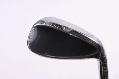 Cleveland Halo XL Full Face Pitching Wedge / 43 Degree / Stiff Flex Dynamic Gold - Image 1 of 4