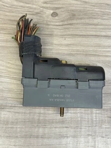 2001 Mercury Grand Marquis LS 4.6L V8 ECM ECU Wiring Harness Plug Connector OEM. - Picture 1 of 15