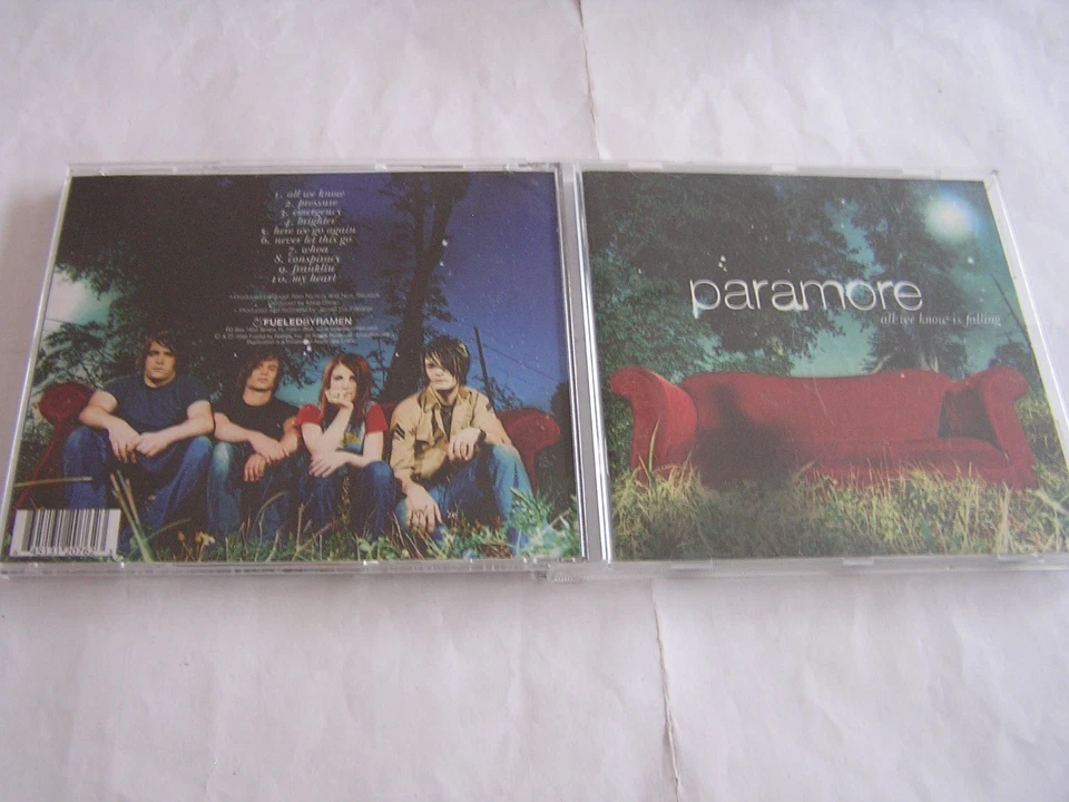 All we know is falling von Paramore - Bild 1 von 2