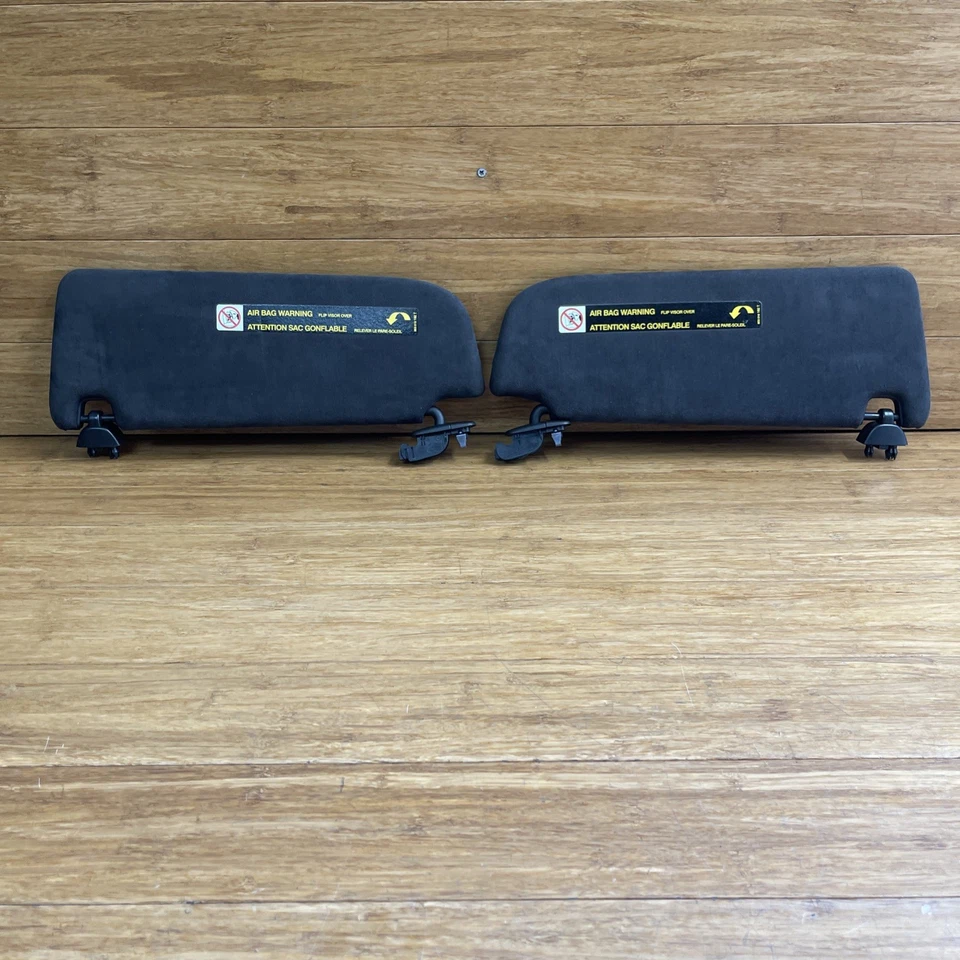 Parasol delantero derecho e izquierdo Audi RS7 2012-2018 OEM cubierta Alcántara Foto 1 de 4