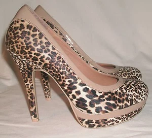 Baby Phat Spike Heels Gr. 7 M Chance Animal Print Plateau - Bild 1 von 3