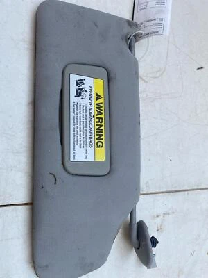 Parasol Honda Accord 2005-2007 con espejo retrovisor e iluminación pasajero derecho derecho derecho derecho Foto 1 de 4