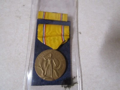 США ВОЕННЫЕ ЗНАКИ ОТЛИЧИЯ МЕДАЛЬ АРМИЯ АМЕРИКАНСКАЯ ОБОРОНА МЕДАЛЬ С ЛЕНТОЙ #3 - Изображение 1 из 2