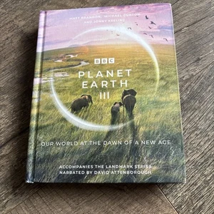 Planet Erde III Hardcover Buch (2023) KOSTENLOSE Lieferung mit Sendungsverfolgung UK - Bild 1 von 11