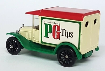Matchbox 1/52  - 44 1921 Model T Ford Brooke Bond PG Tips Van Macau - Image 1 of 4